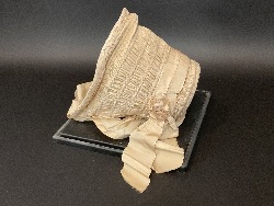 113680