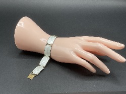113984