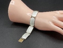 113986