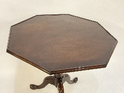 114035