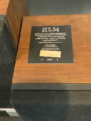 114885