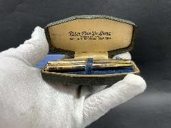 172437