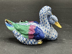 173975