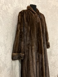178987