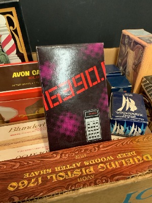 179886