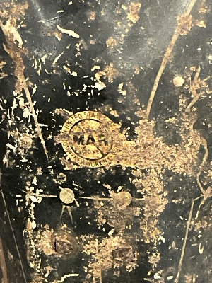 183320