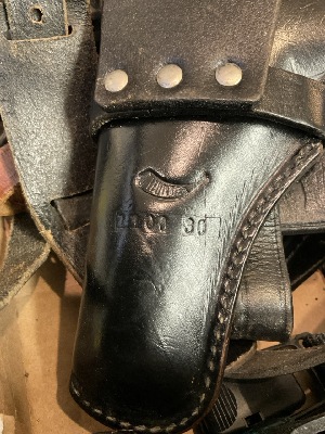 184615