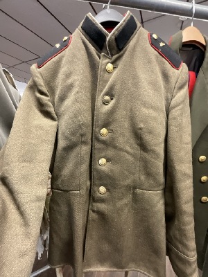 184637