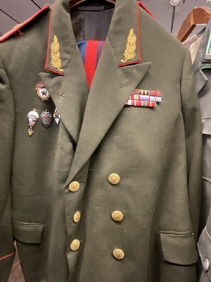 184638