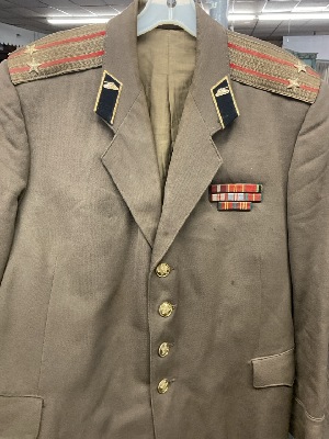 184646