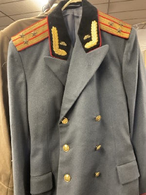 184647