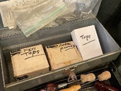184303