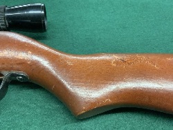169305