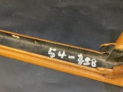 186050