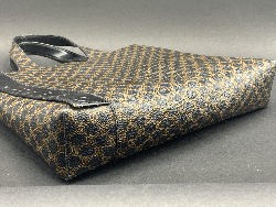 186508
