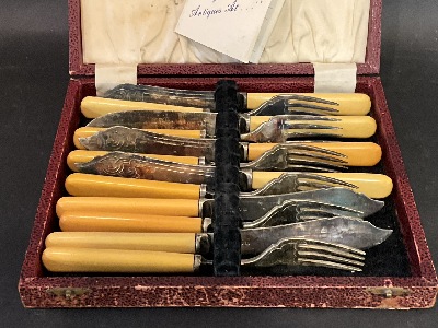 186842