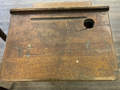 186932