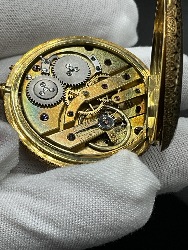 206600