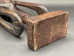 211891