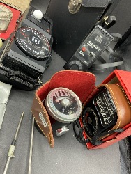212582