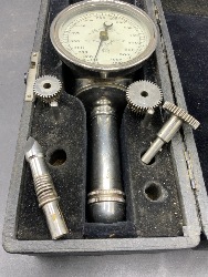 212941