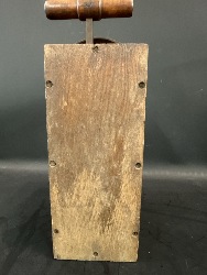 212743
