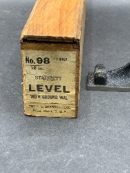 212916