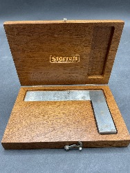 215046