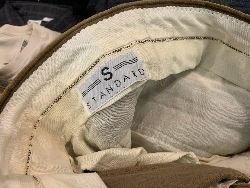 215228