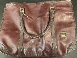 216087