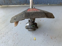 216438