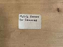 213691