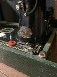 216293