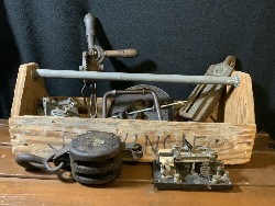 216642