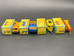 223890