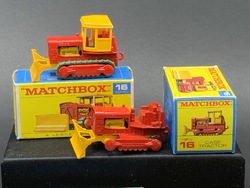 223931