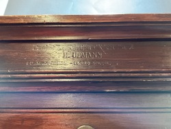 226084