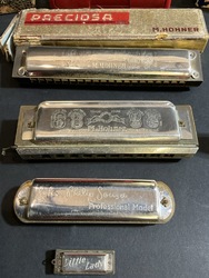 226104