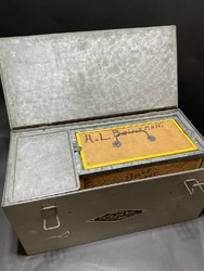 225477