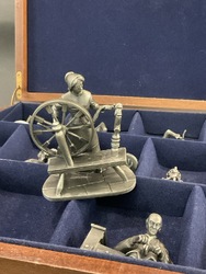 225521