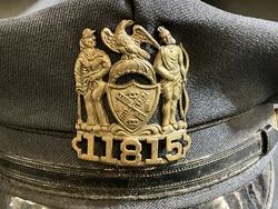 226129