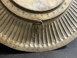 226313
