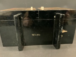 228173
