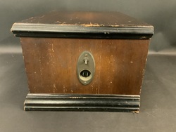 228327