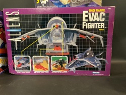 228608