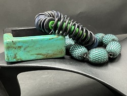 228666